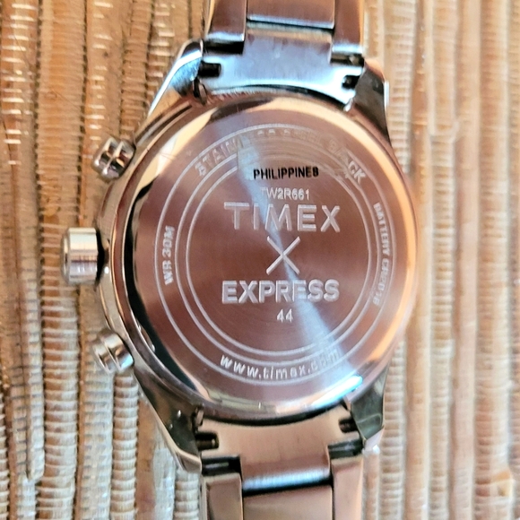 TIMEX Express TW2R66100 Men's Watch - Picture 5 of 6